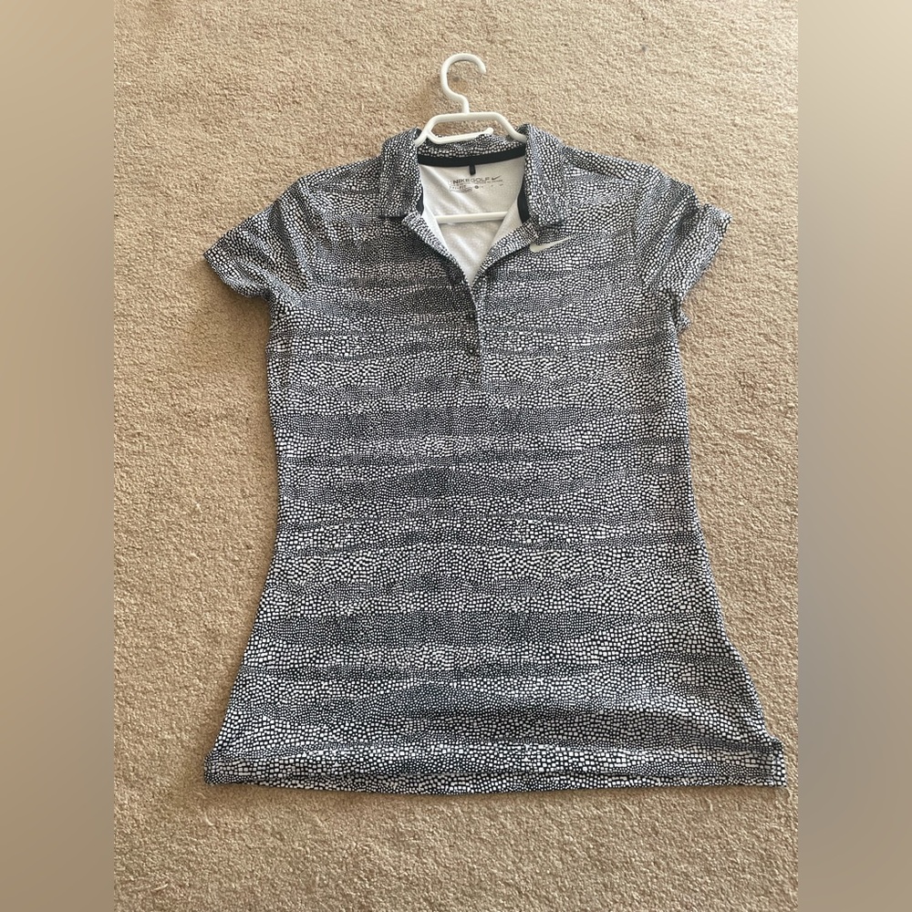 Ladies Nike Golf Shirt size small